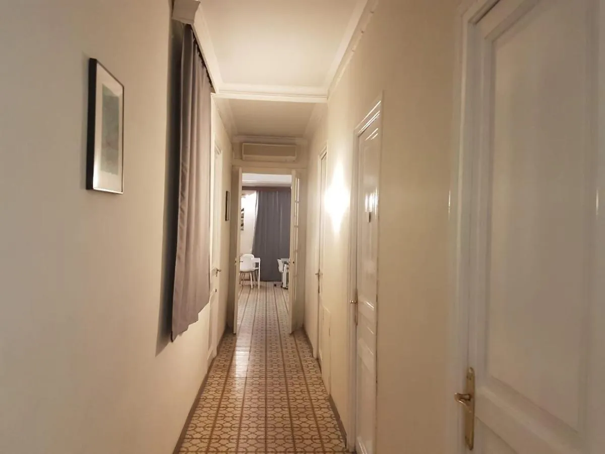 Excelente Apartamento En El Centro De Barcelona Appartamento 0*,  Spagna